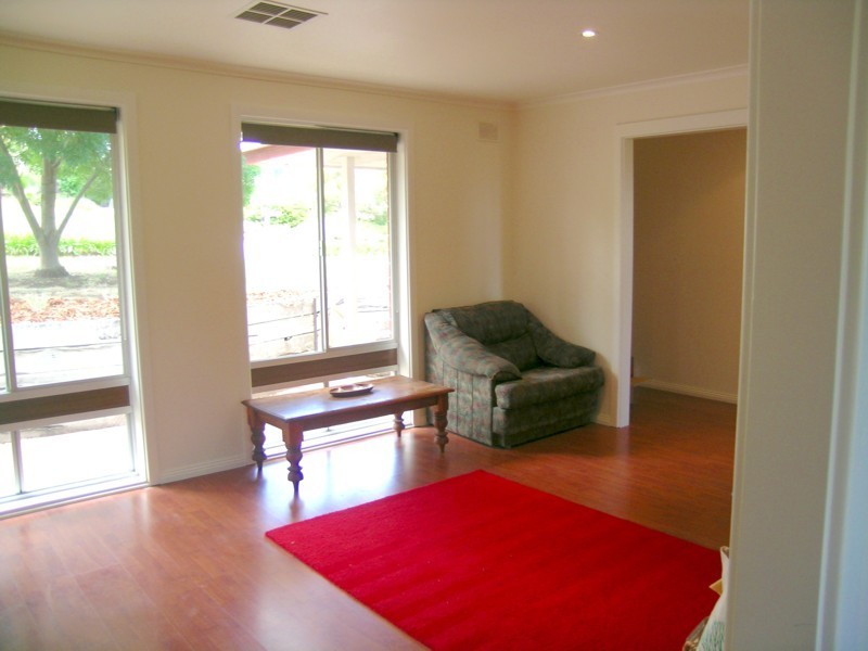 11 Valkyrie Street, Hallett Cove SA 5158