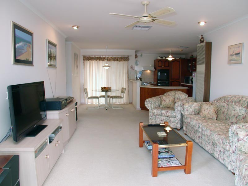 5 Snaefell Avenue, Happy Valley SA 5159