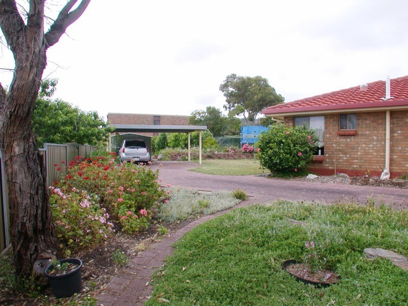 5 Snaefell Avenue, Happy Valley SA 5159