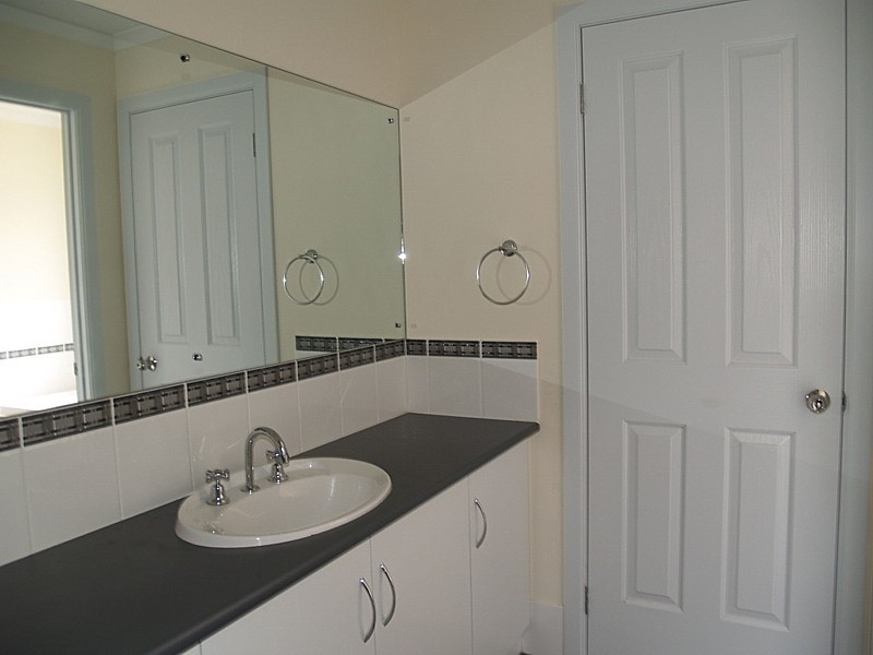 1 Kenneth Road, Morphett Vale SA 5162