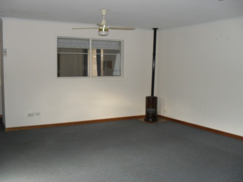 17 Edwina Drive, Morphett Vale SA 5162