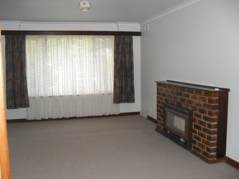 17 Edwina Drive, Morphett Vale SA 5162
