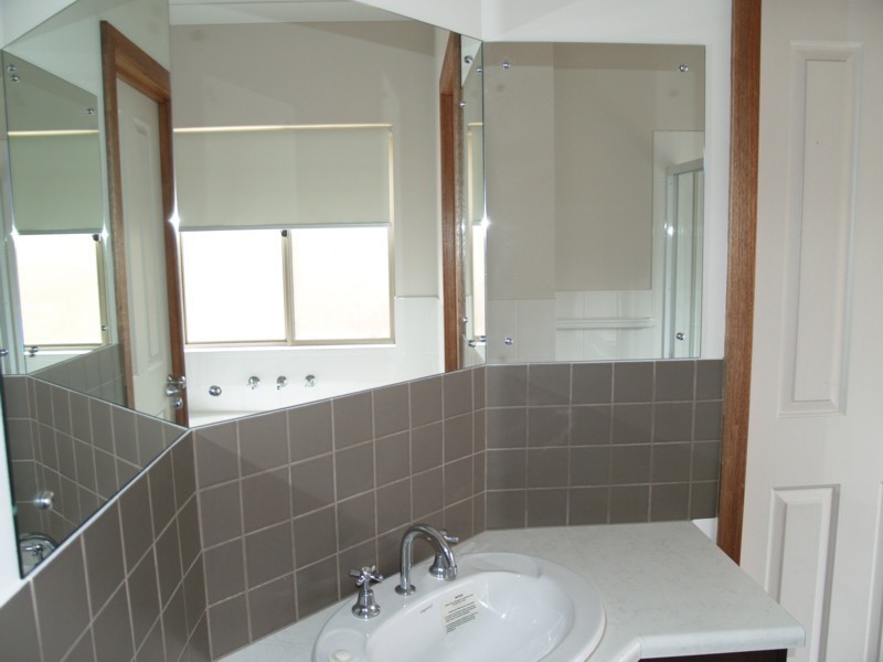 513 Commercial Road, Moana SA 5169