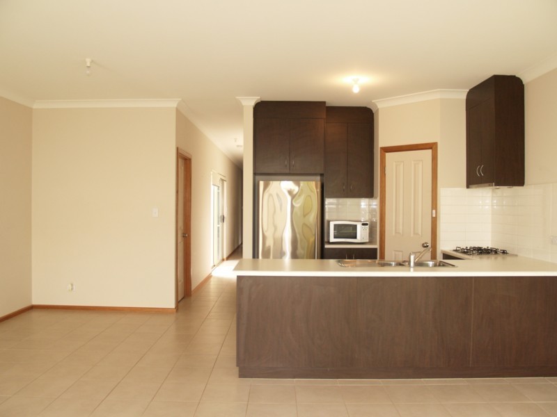 513 Commercial Road, Moana SA 5169