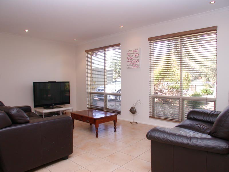 21 Balee Road, Happy Valley SA 5159
