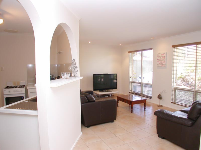 21 Balee Road, Happy Valley SA 5159