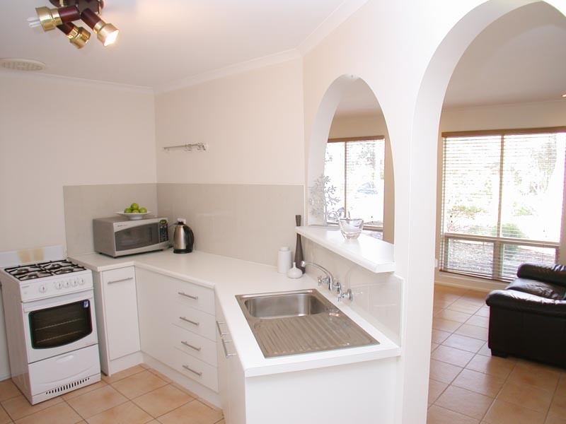 21 Balee Road, Happy Valley SA 5159