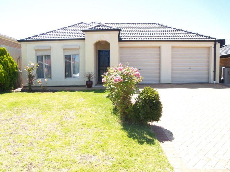 24 Chamberlain Drive, Christie Downs SA 5164