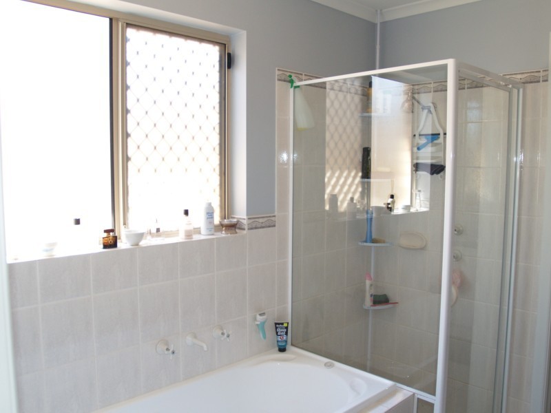 24 Chamberlain Drive, Christie Downs SA 5164