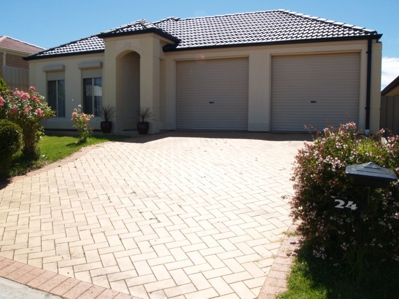 24 Chamberlain Drive, Christie Downs SA 5164
