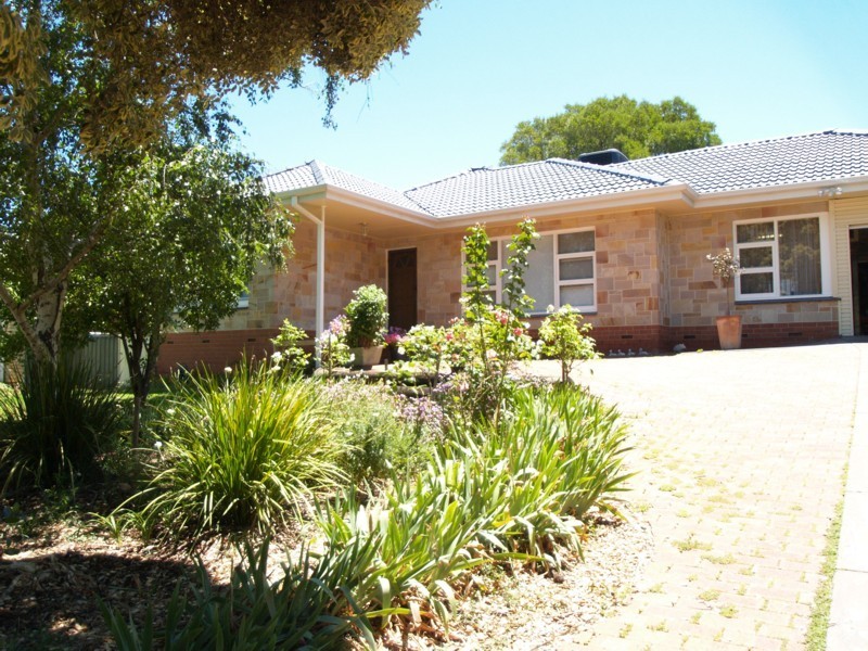 12 Kerrin Avenue, Morphett Vale SA 5162
