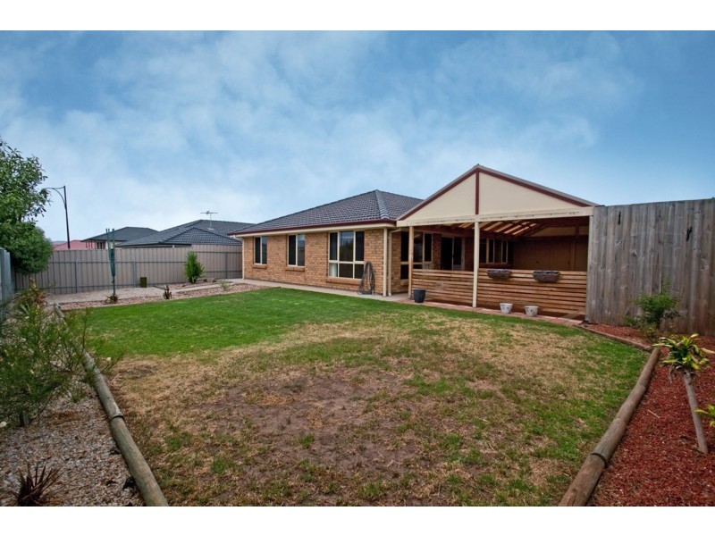 4 Torquay Drive, Seaford Rise SA 5169