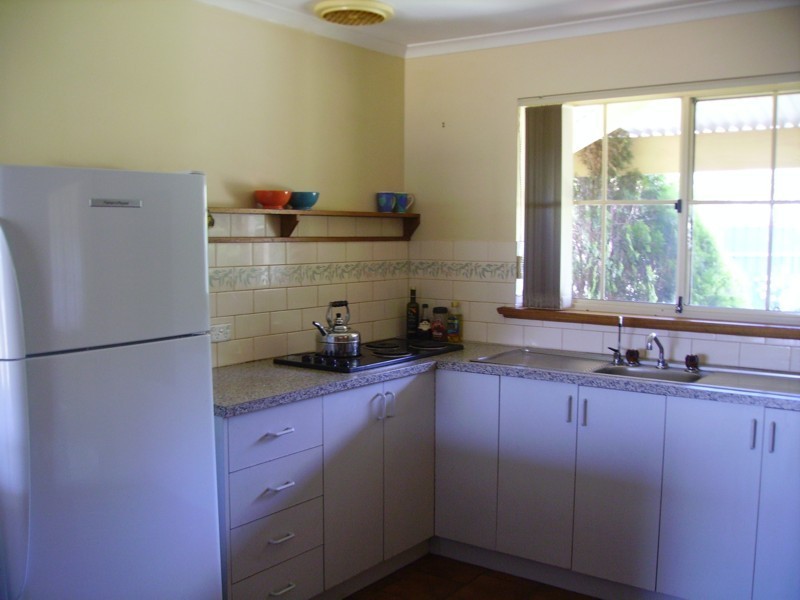 11 Stirling Avenue, Sellicks Beach SA 5174