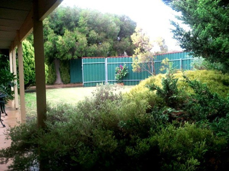 11 Stirling Avenue, Sellicks Beach SA 5174