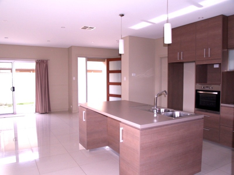 69A Cliff Avenue, Port Noarlunga South SA 5167