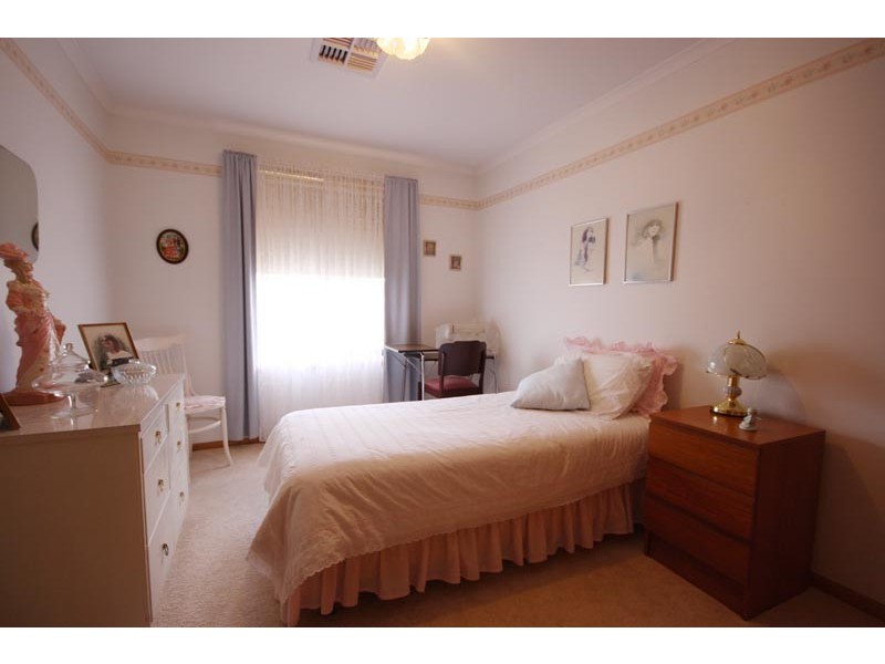 37 Oliphant Avenue, Marion SA 5043