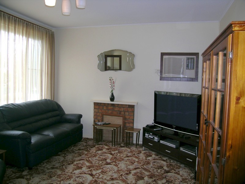 9 Scarborough Terrace, Dover Gardens SA 5048