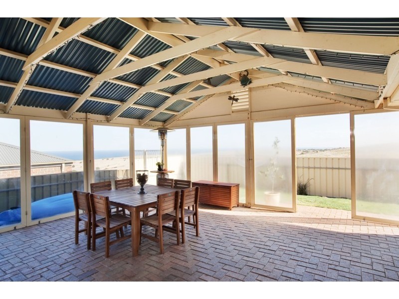 24 Beeches Road, Hallett Cove SA 5158