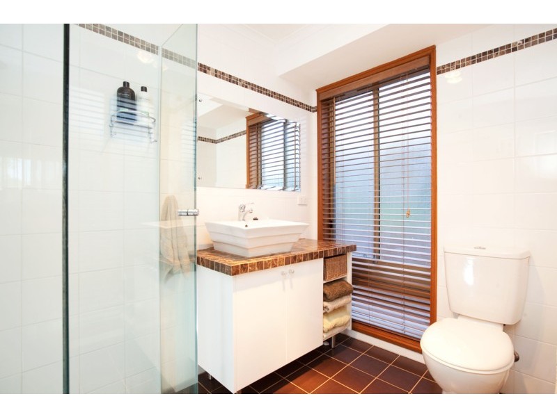 24 Beeches Road, Hallett Cove SA 5158