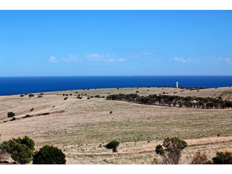 24 Beeches Road, Hallett Cove SA 5158
