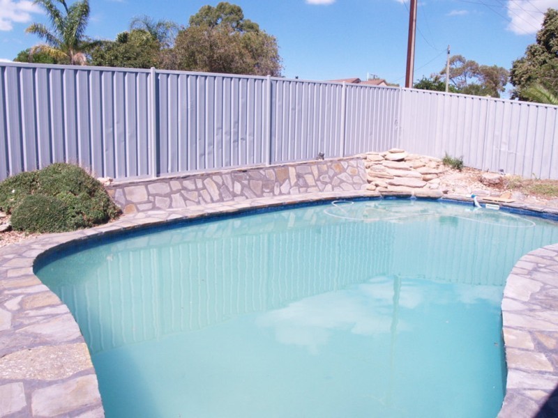 5 Vintners Walk, Hackham West SA 5163