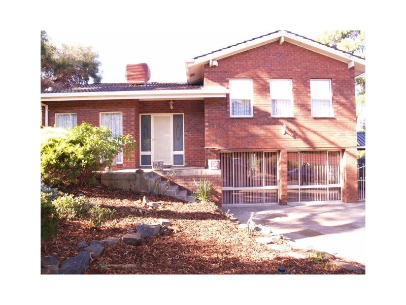 3 Patricia Grove, Hackham SA 5163
