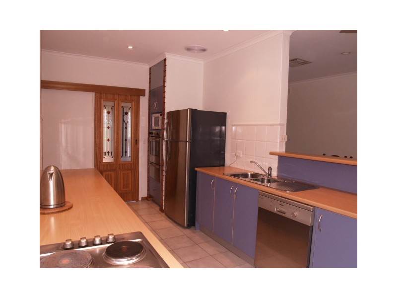 3 Patricia Grove, Hackham SA 5163
