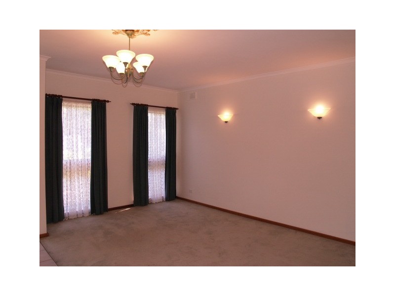 3 Patricia Grove, Hackham SA 5163