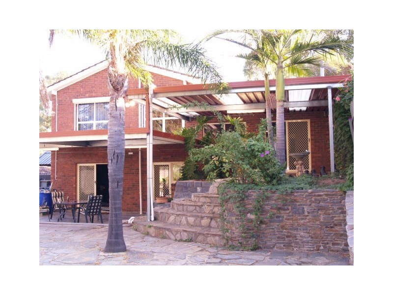 3 Patricia Grove, Hackham SA 5163