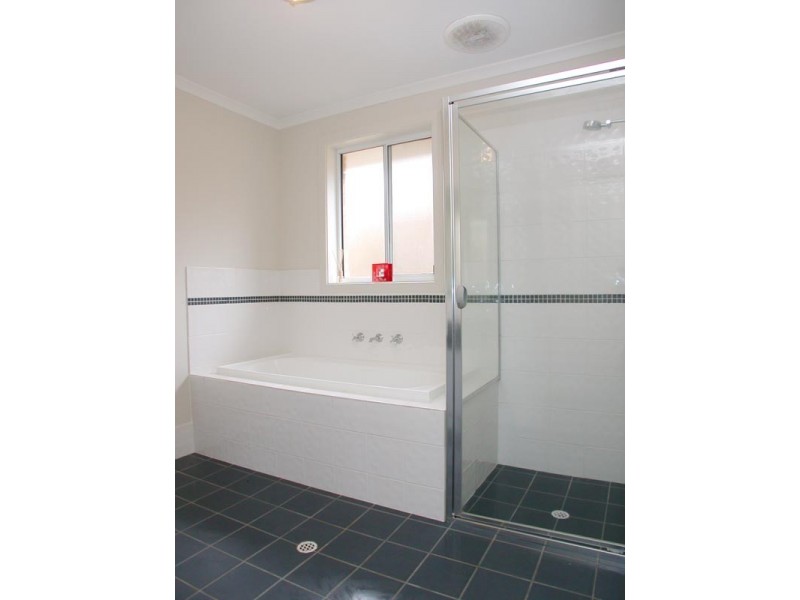 63 Dover Street, Aldinga Beach SA 5173