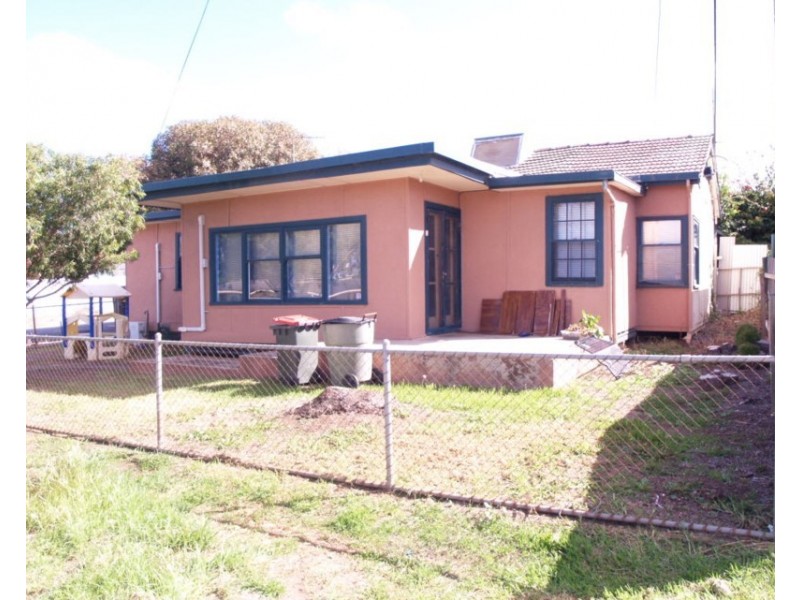 15 Deemster Avenue, Christies Beach SA 5165