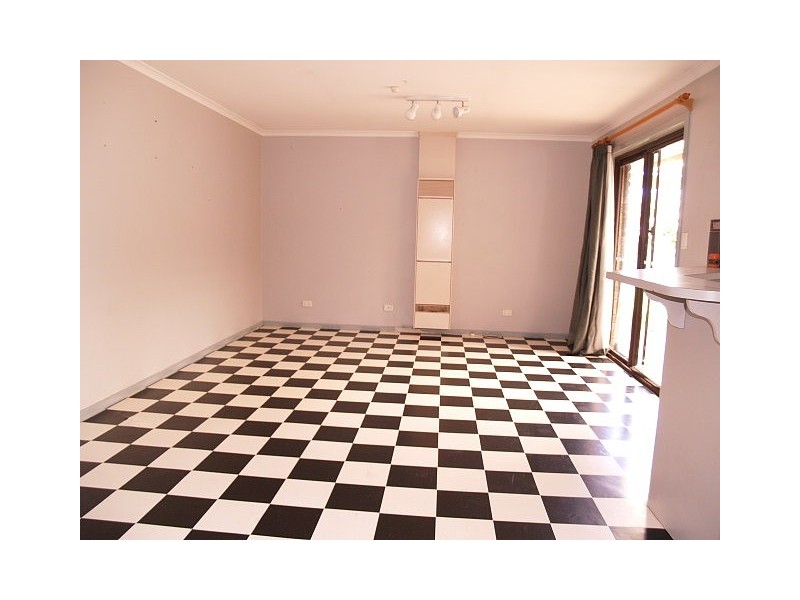 3 Hendrix Crescent, Woodcroft SA 5162