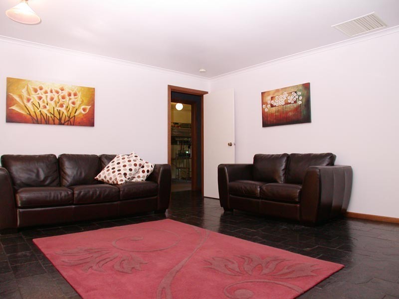 98 Windebanks Road, Happy Valley SA 5159