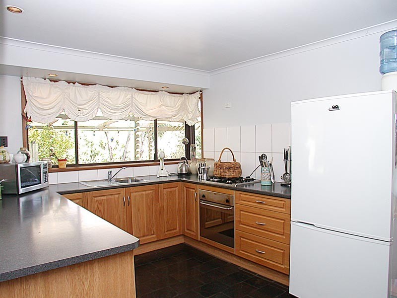 98 Windebanks Road, Happy Valley SA 5159