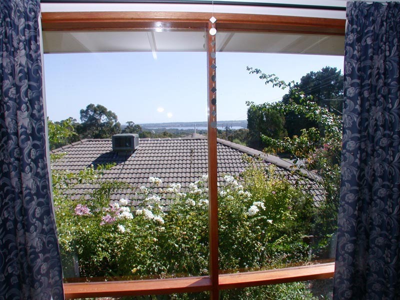 98 Windebanks Road, Happy Valley SA 5159