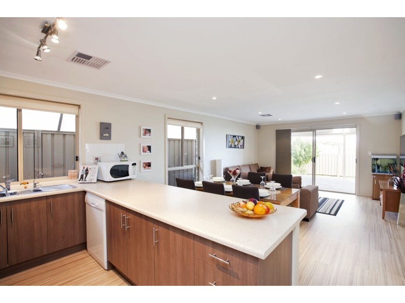 4 Woodford Court (Southbank), Sheidow Park SA 5158