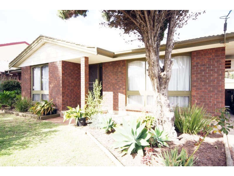 26 Kwinana Crescent, Port Noarlunga South SA 5167