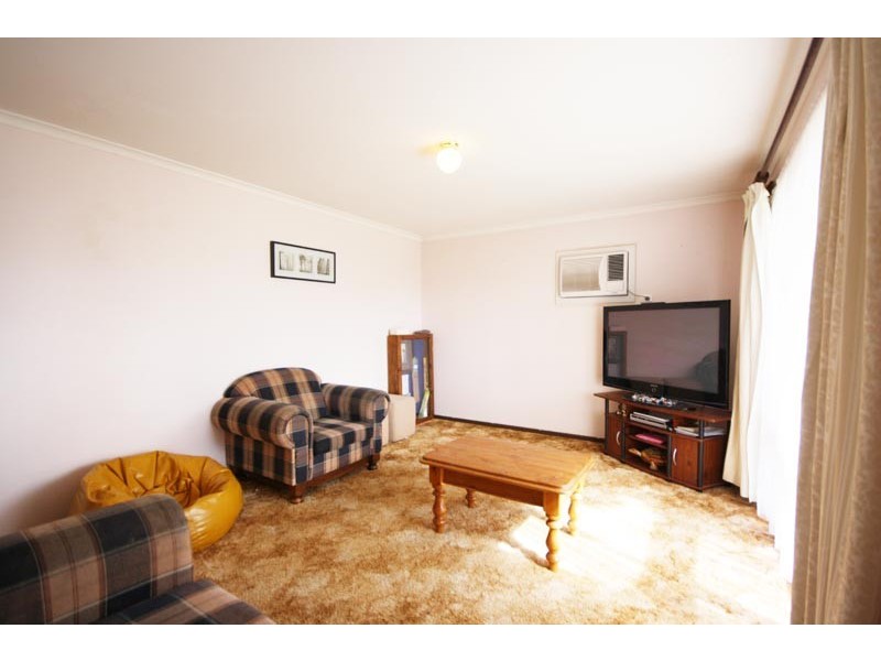 26 Kwinana Crescent, Port Noarlunga South SA 5167