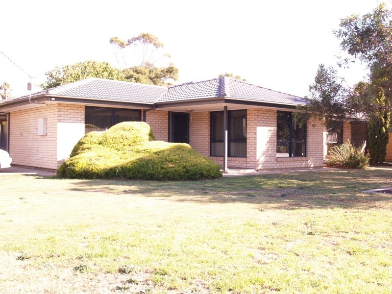 1 Helmsman Terrace, Seaford SA 5169