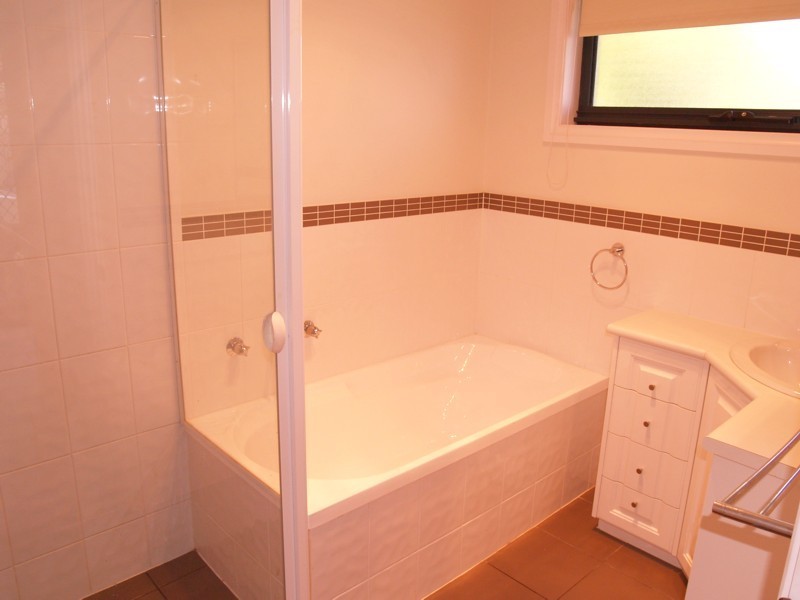 1 Helmsman Terrace, Seaford SA 5169