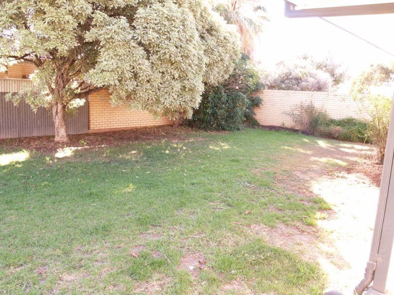 1 Helmsman Terrace, Seaford SA 5169