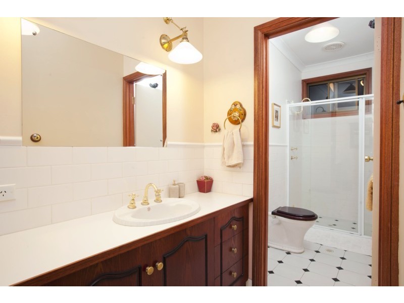 25 Equestrian Drive, Woodcroft SA 5162