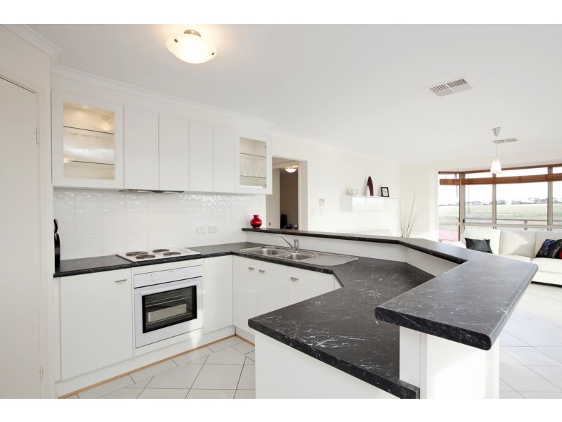 37 Enginehouse Drive (Southbank), Sheidow Park SA 5158