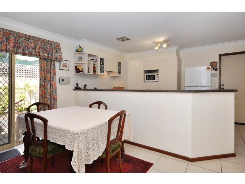 6 Ashmore Place, Onkaparinga Hills SA 5163