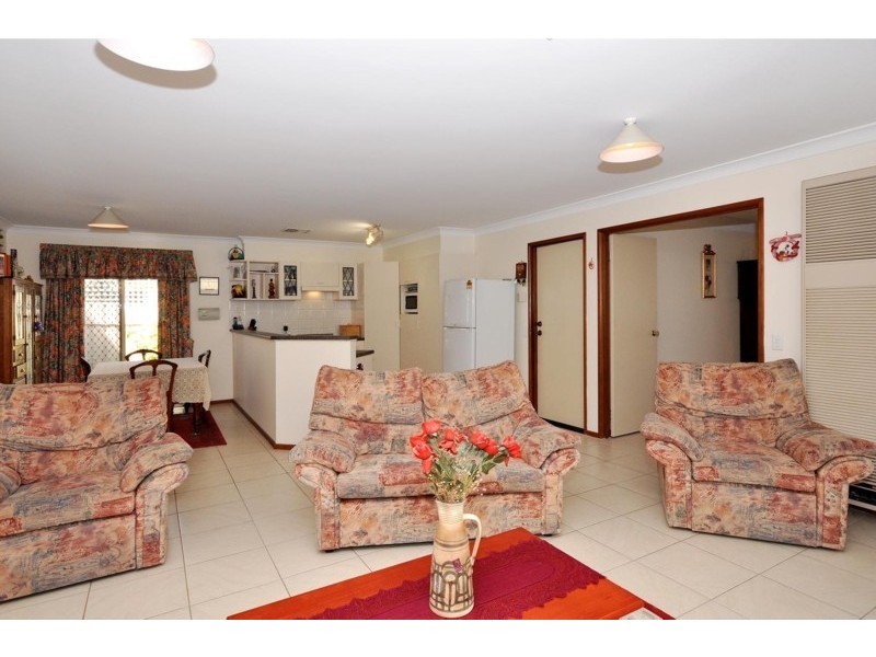 6 Ashmore Place, Onkaparinga Hills SA 5163