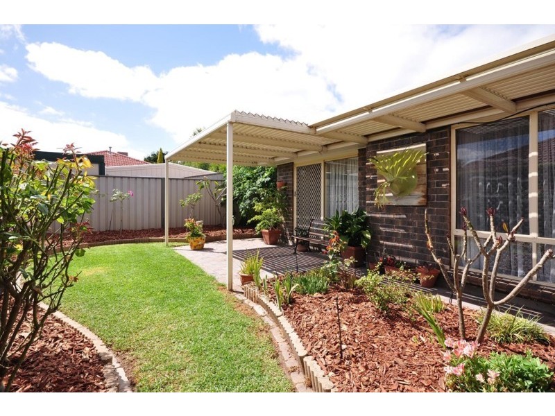 6 Ashmore Place, Onkaparinga Hills SA 5163