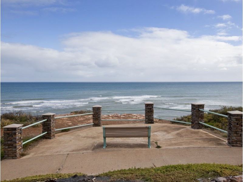 25 Nedland Crescent, Port Noarlunga South SA 5167