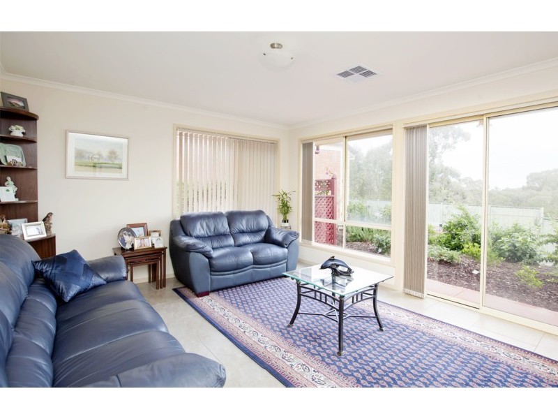 9a Hollyoaks Court (Horndale Estate), Happy Valley SA 5159