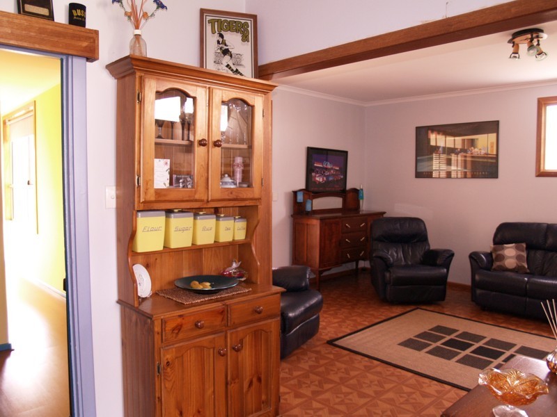 4 Kurrajong Place, Seacombe Gardens SA 5047