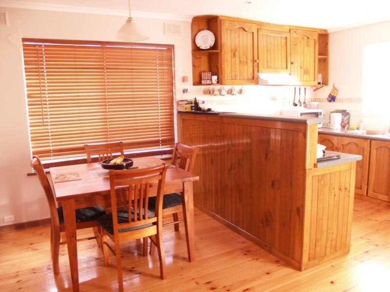 19 Booth Avenue, Morphett Vale SA 5162